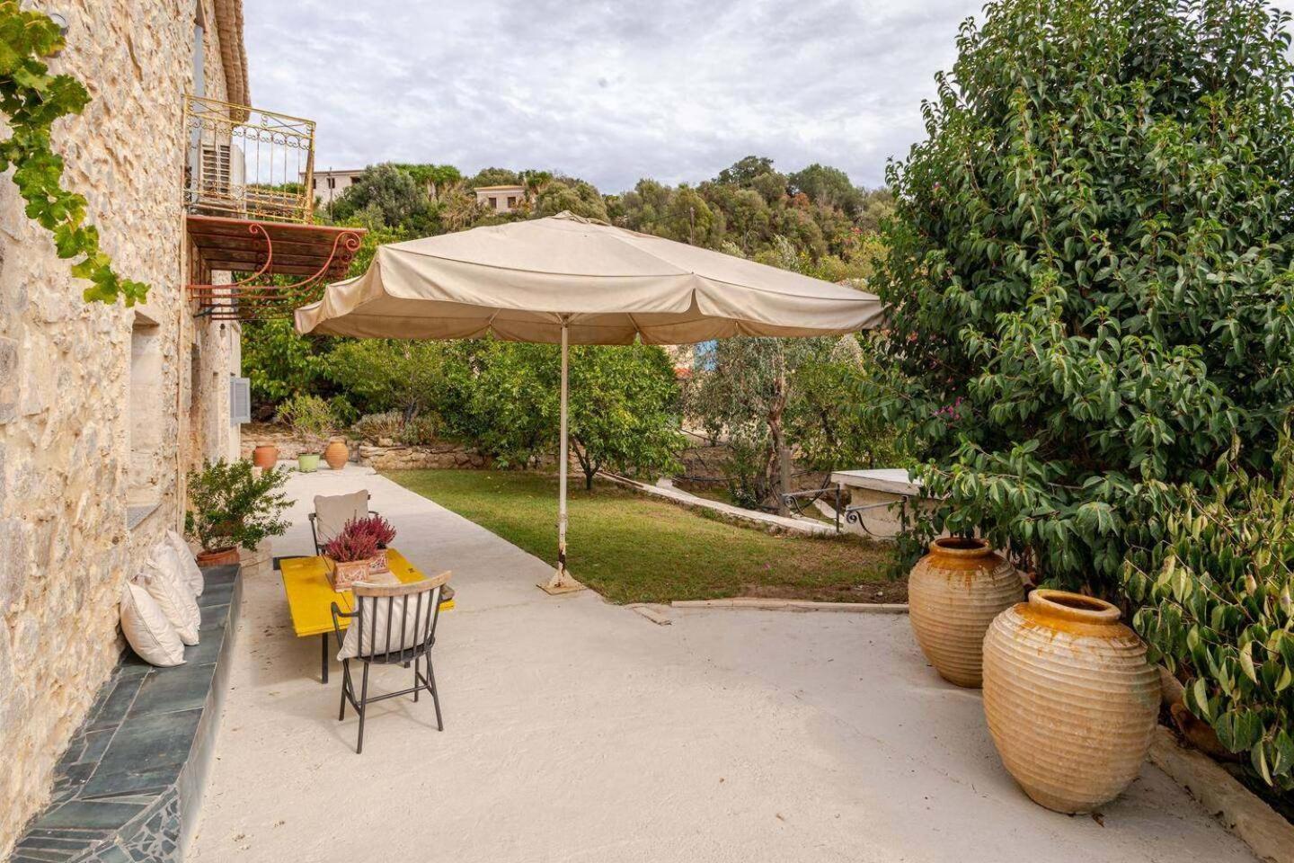 Serenity Retreat In Villa *